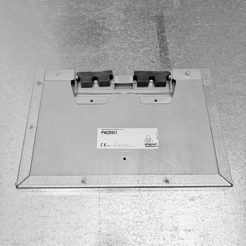 Couvercle pour boîte affleurante